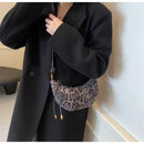 Bolsa Hobo Animal Print Veludo