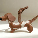 Chaveiro decorativo Cachorro Dachshund em Couro PU