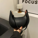 Bolsa Meia Lua Feminina Vintage