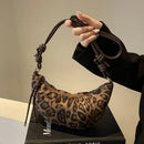 Bolsa Hobo Animal Print Veludo