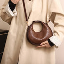 Bolsa Meia Lua Feminina Luxury