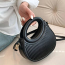 Bolsa Shell Feminina Elegance com Textura Listrada