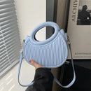 Bolsa Shell Feminina Elegance com Textura Listrada